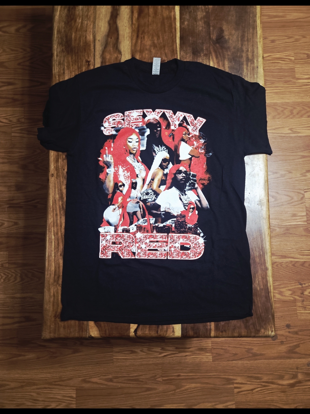 Sexyy Red's Black Tour Tee - Picture 2 of 6